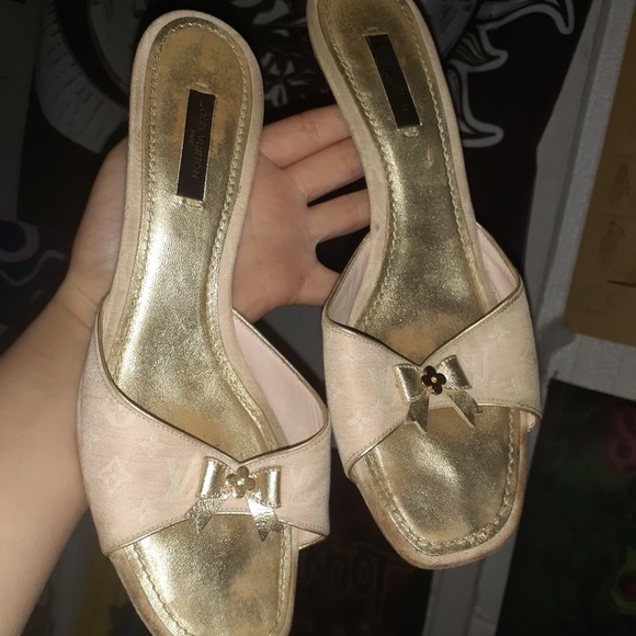 vintage louis vuitton baby pink sandals - Picture 3 of 4